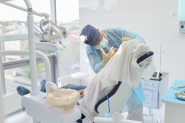 Best Emergency Dentist for Knocked-Out Tooth in Flora, AL